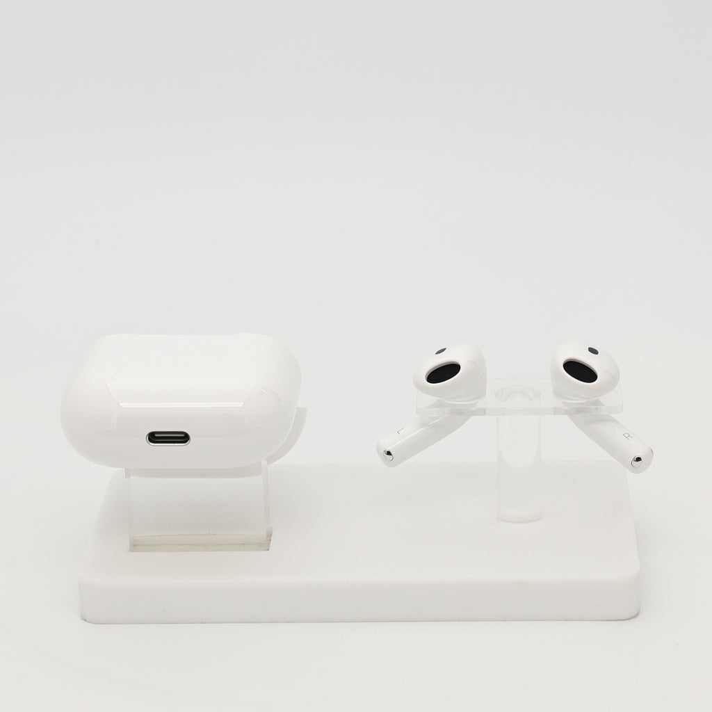 99新 Apple AirPods 5 白色
