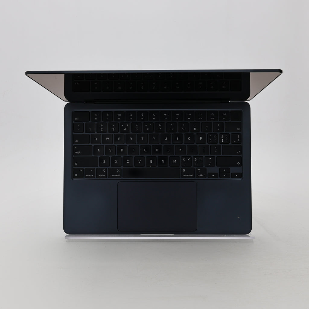95新 Apple MacBook Air 22年 13寸 M2（8+8核） 8G RAM 256G SSD 午夜色