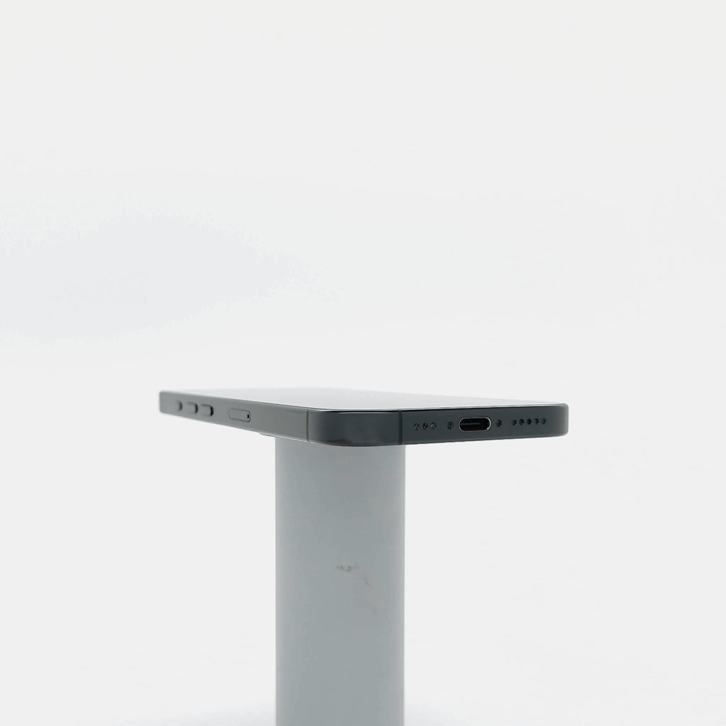 95新 Apple iPhone 16 Pro 128G 黑色鈦金屬 中國大陸版