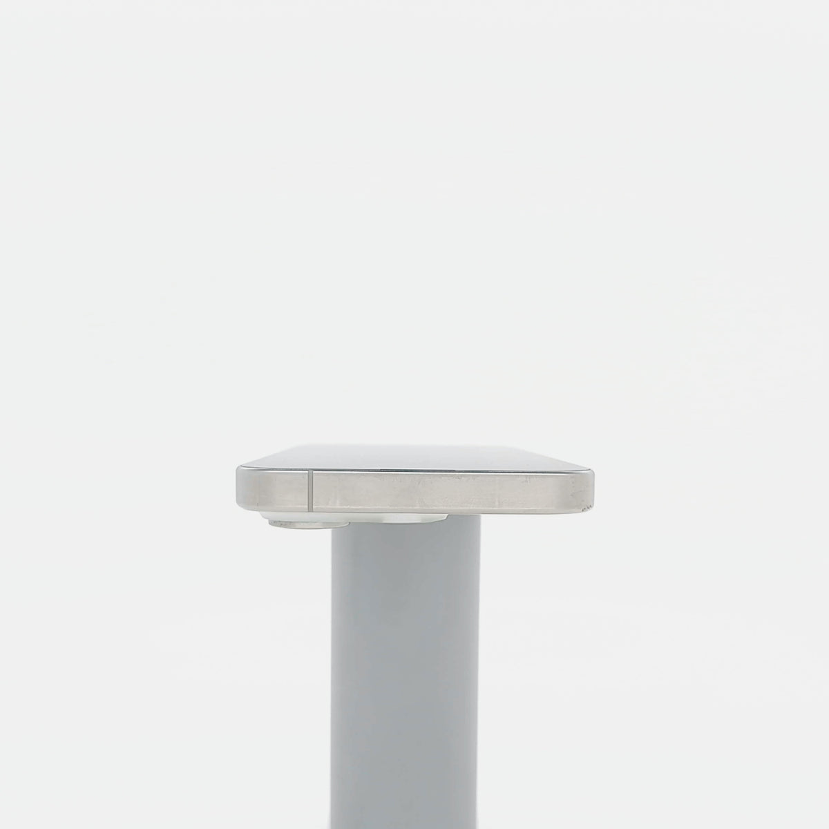 95新 Apple iPhone 15 Pro 128G 白色鈦金屬 中國大陸版
