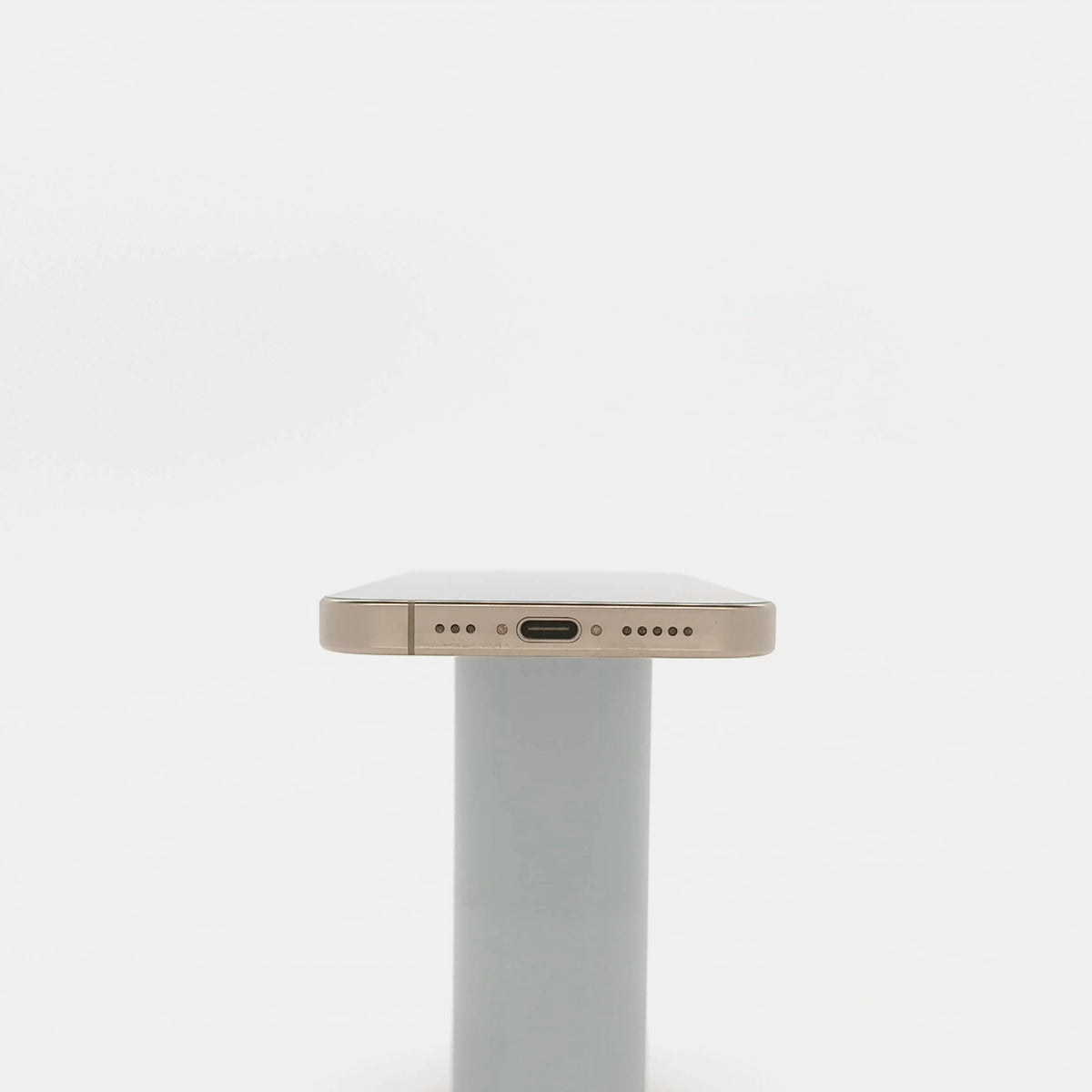 95新 Apple iPhone 16 Pro 128G 沙漠色鈦金屬 中國大陸版