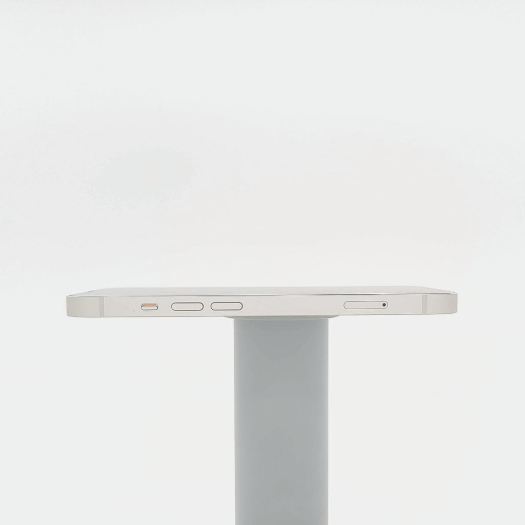 95新 Apple iPhone 13 256G 星光色 中國大陸版