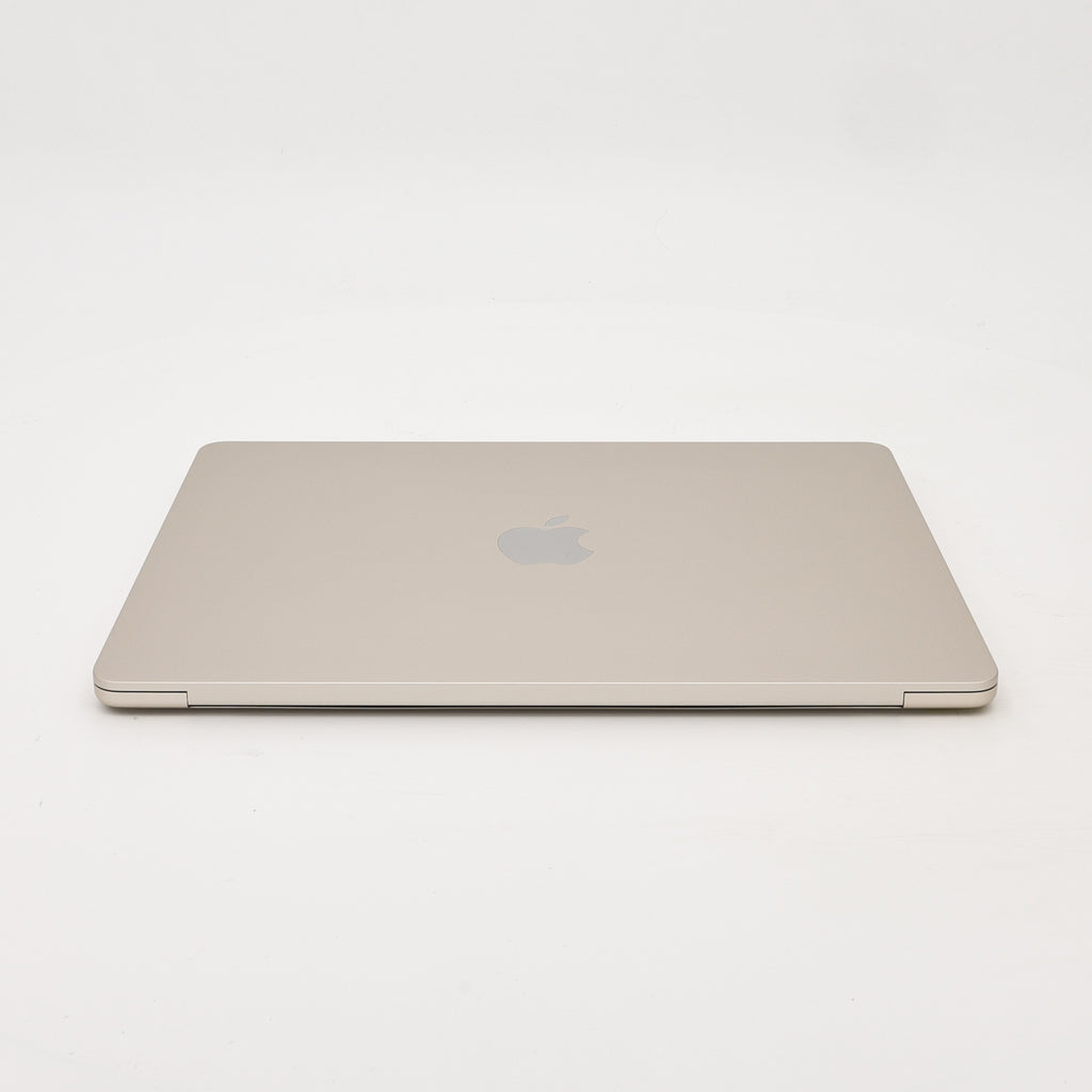 95新 Apple MacBook Air 22年 13寸 M2（8+10核） 8G RAM 512G SSD 星光色