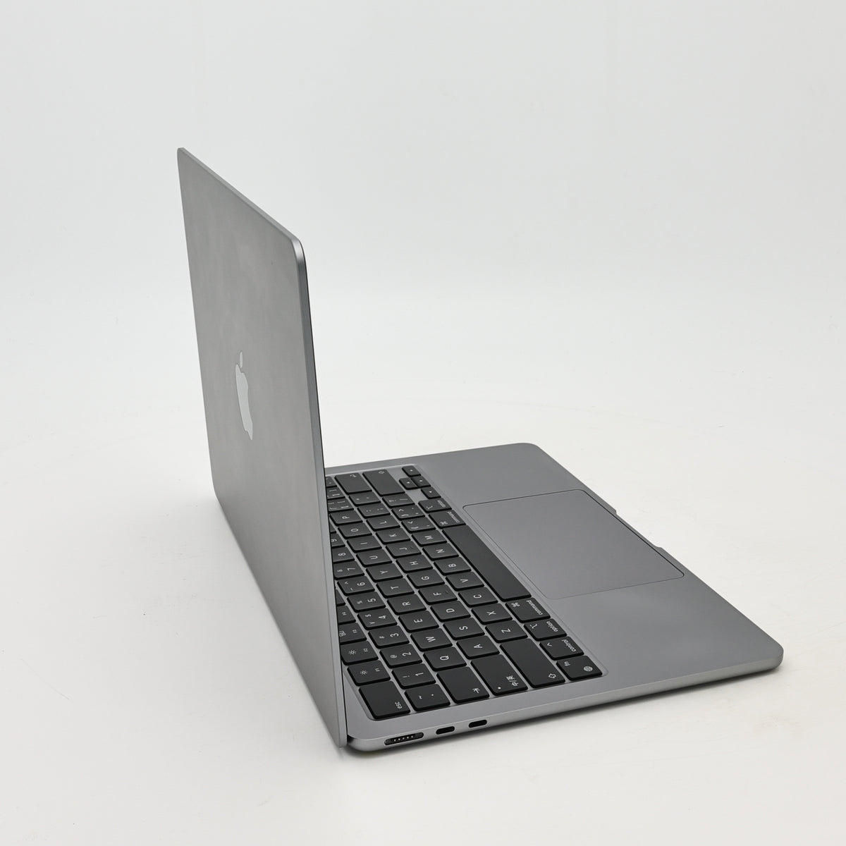 95新 Apple MacBook Air 24年 13寸 M3（8+8核） 8G RAM 256G SSD 深空灰色