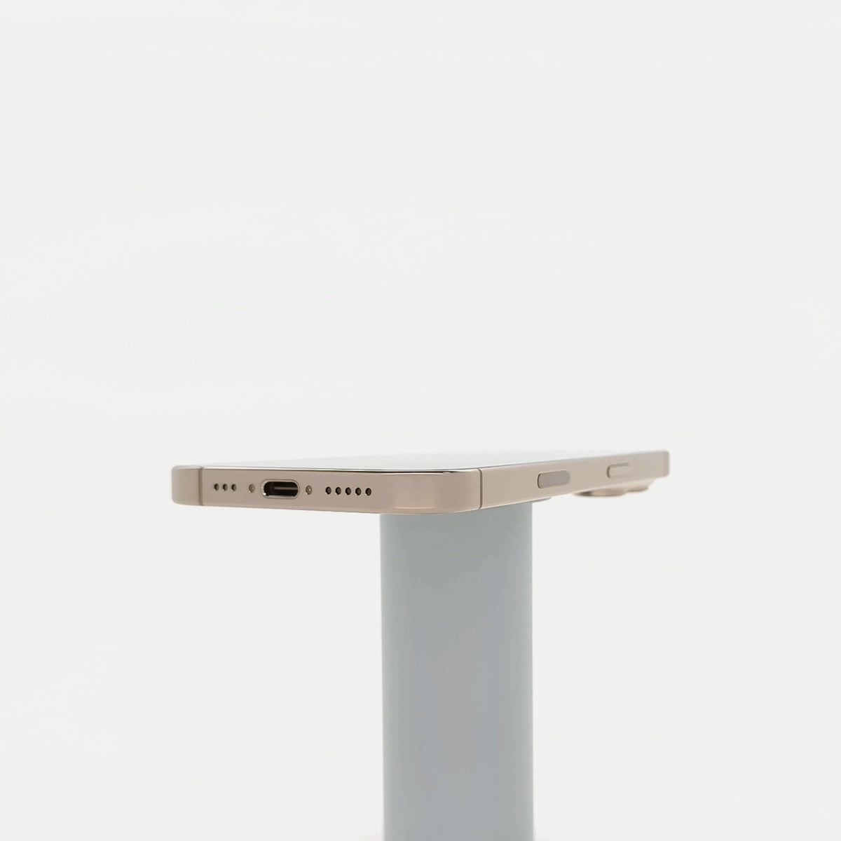 95新 Apple iPhone 16 Pro 128G 沙漠色鈦金屬 中國大陸版