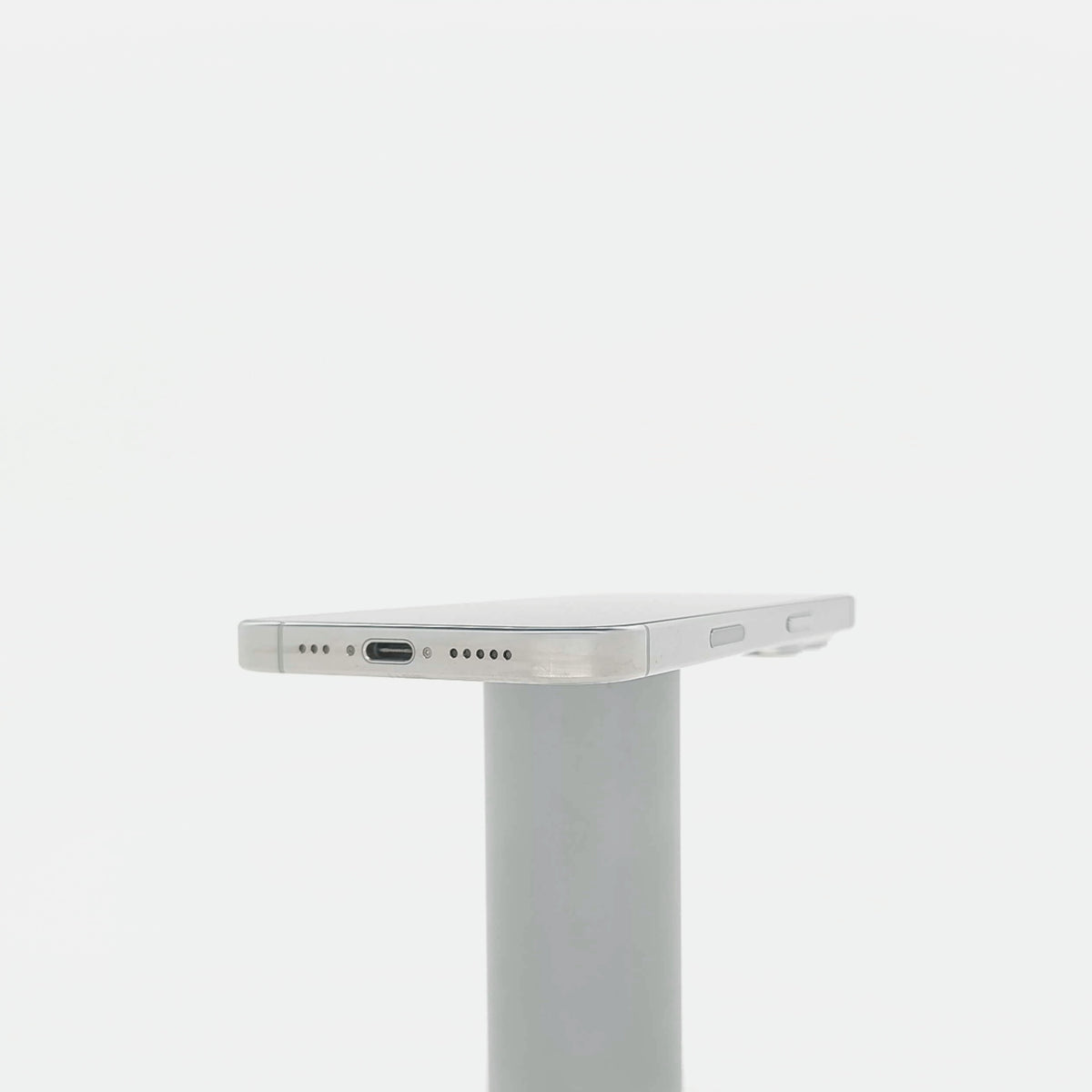 95新 Apple iPhone 16 Pro 128G 白色鈦金屬 中國大陸版