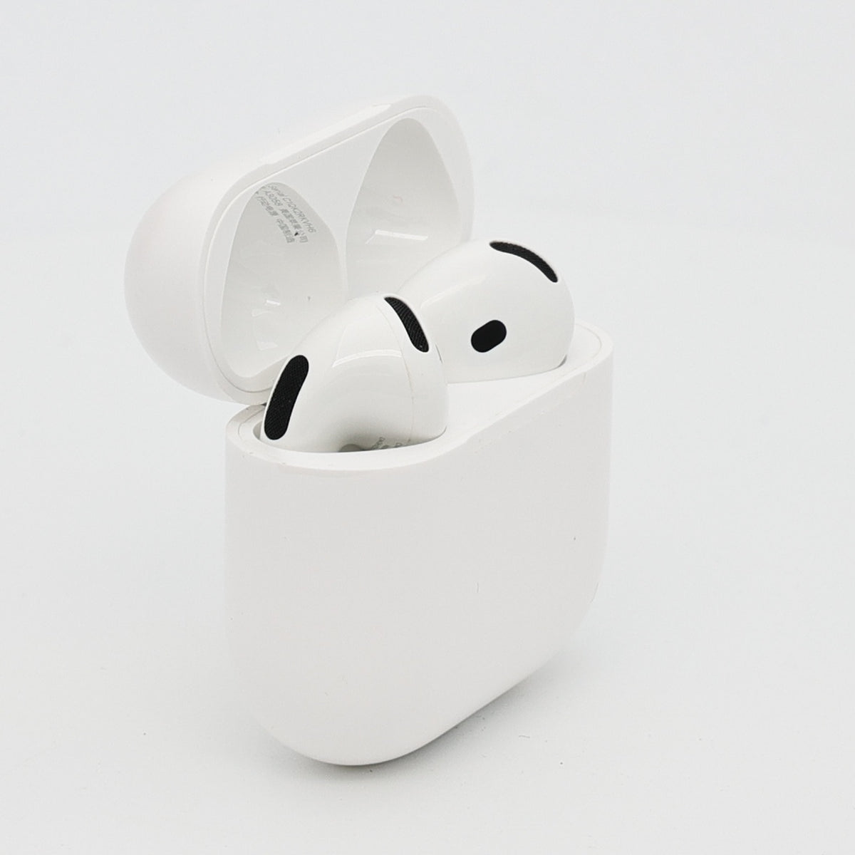 99新 Apple AirPods 4 (不支持主動降噪) 白色