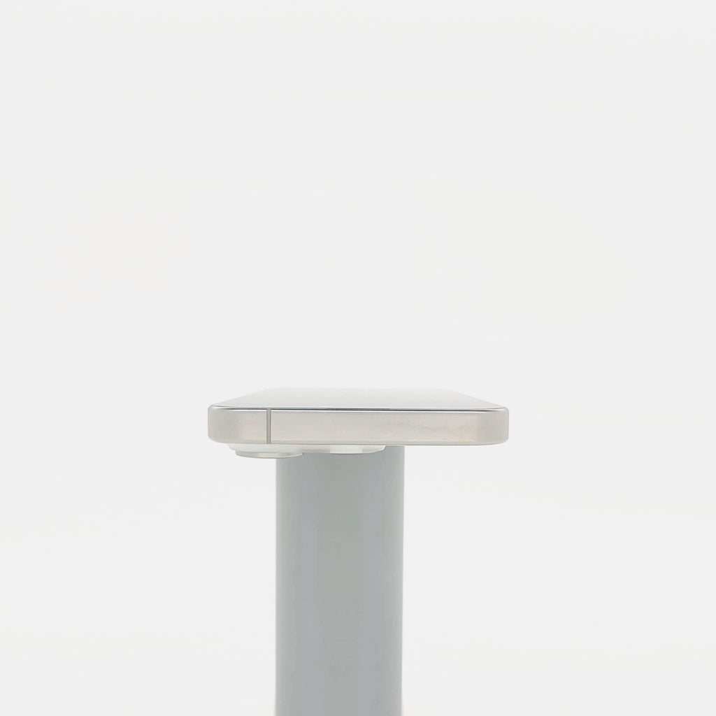 95新 Apple iPhone 15 Pro 128G 白色鈦金屬 中國大陸版