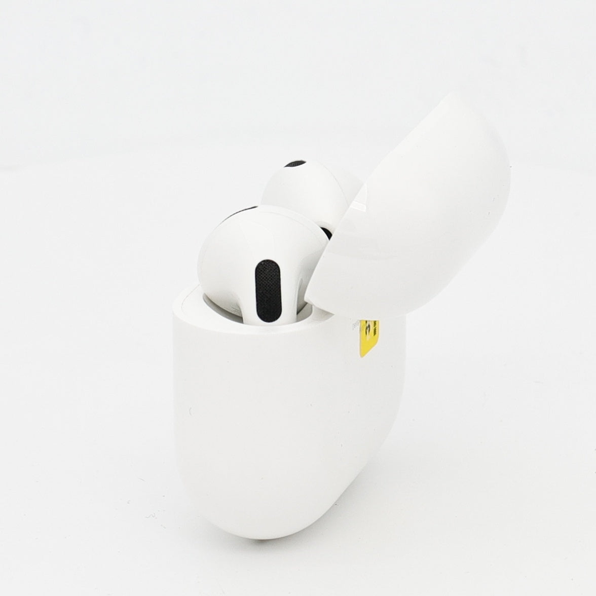 99新 Apple AirPods 4 (支持主動降噪) 白色