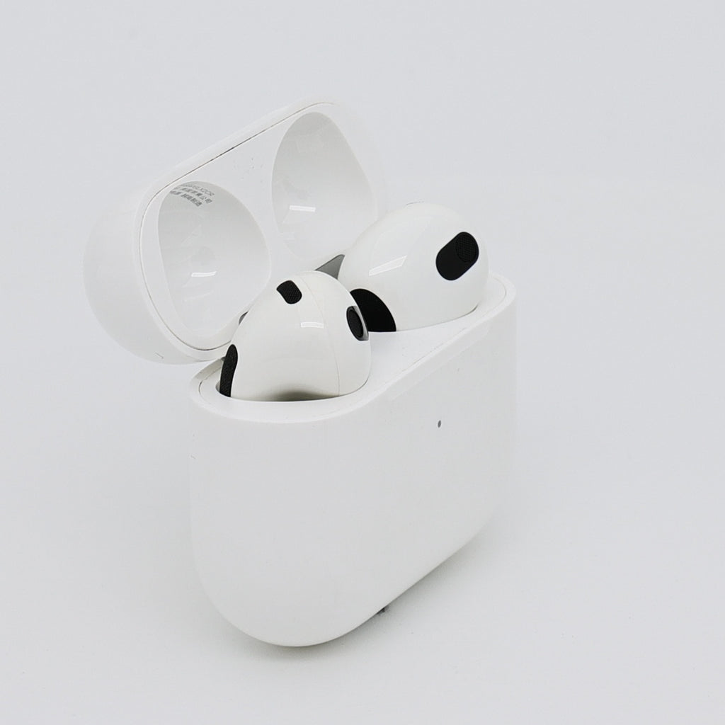 99新 Apple AirPods 3 白色