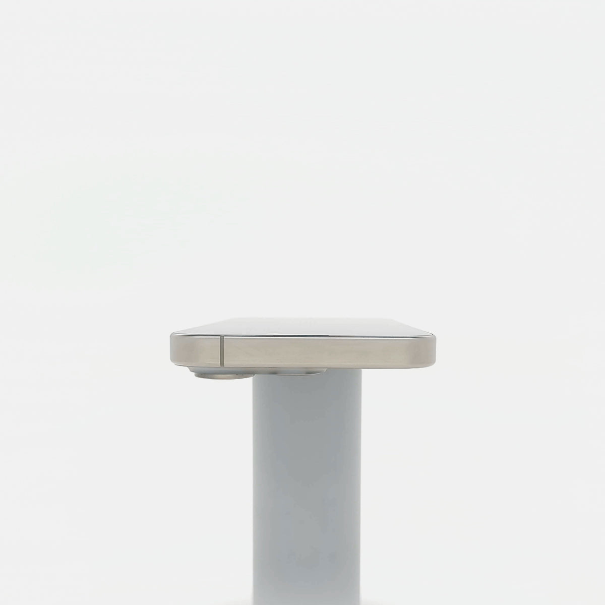 95新 Apple iPhone 15 Pro 128G 原色鈦金屬 中國大陸版