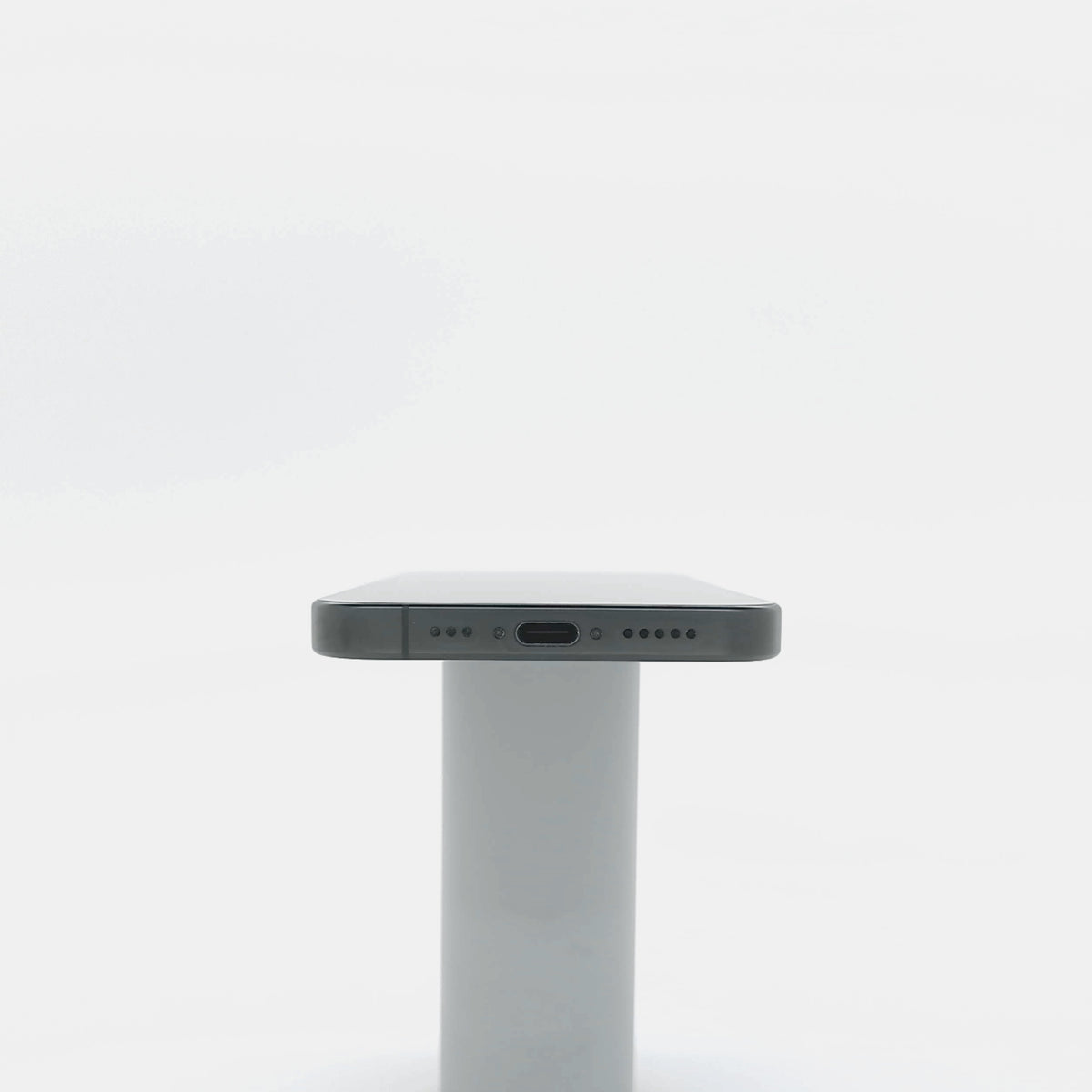 95新 Apple iPhone 16 Pro 128G 黑色鈦金屬 中國大陸版