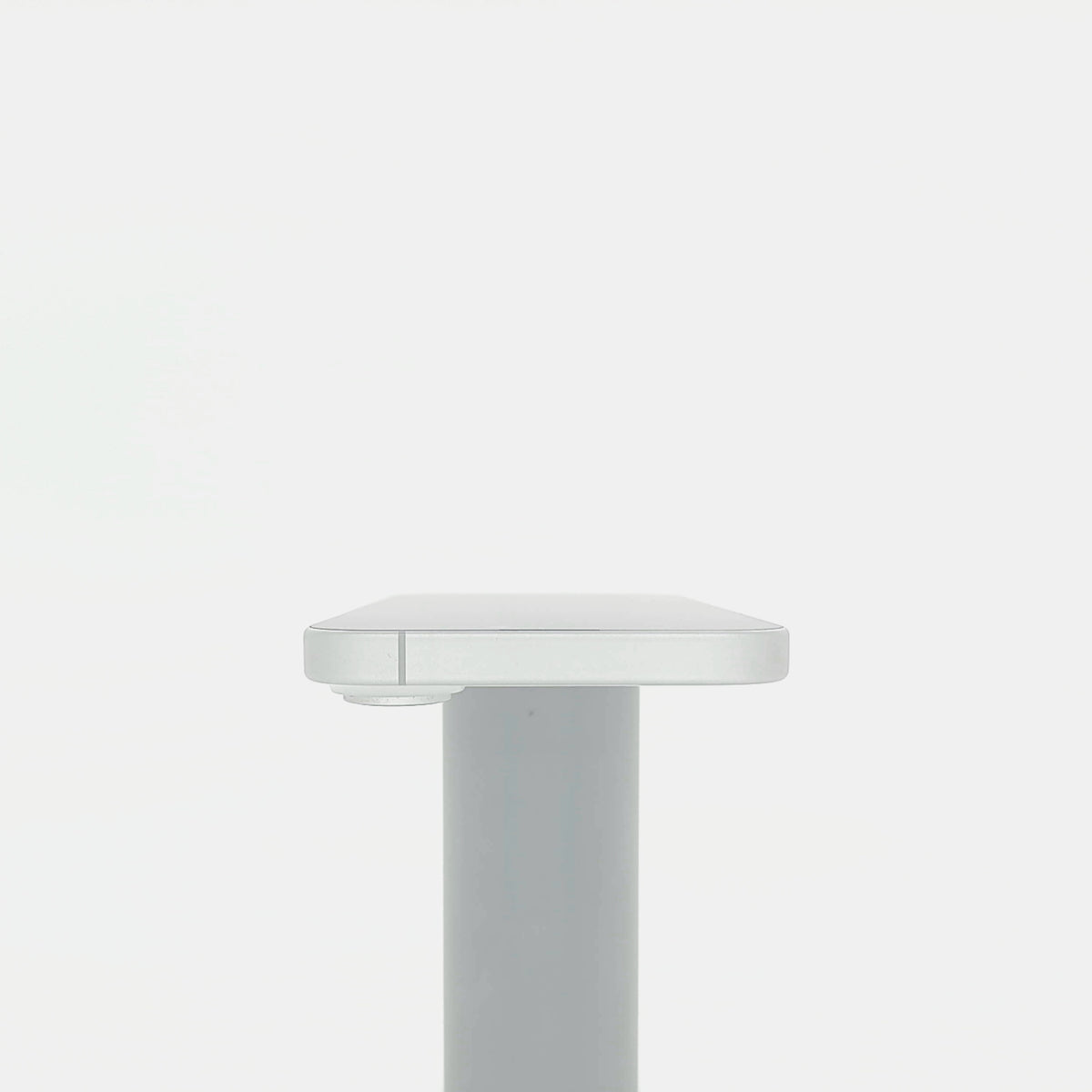 95新 Apple iPhone 16 128G 白色 中國大陸版