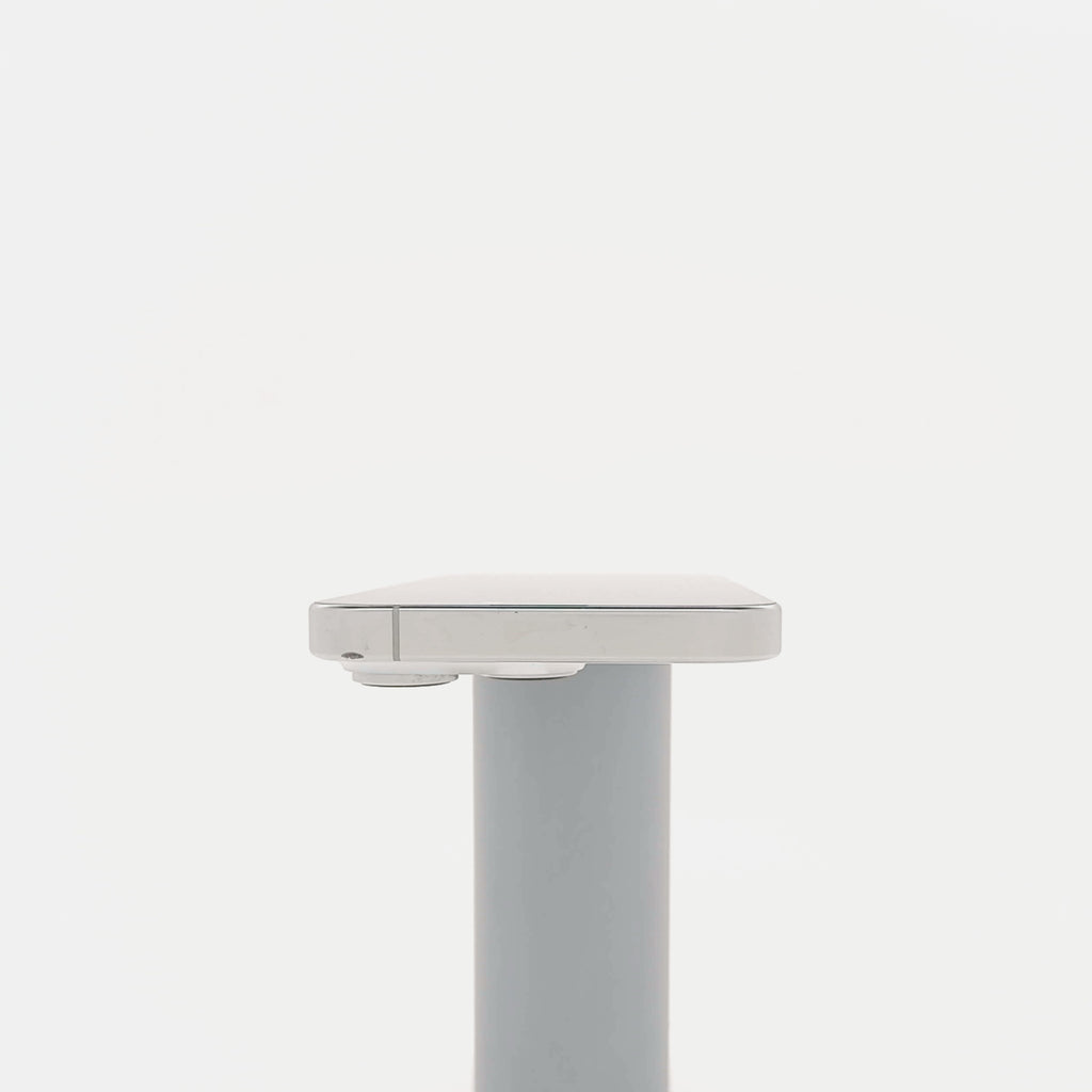 95新 Apple iPhone 16 Pro 128G 白色鈦金屬 中國大陸版