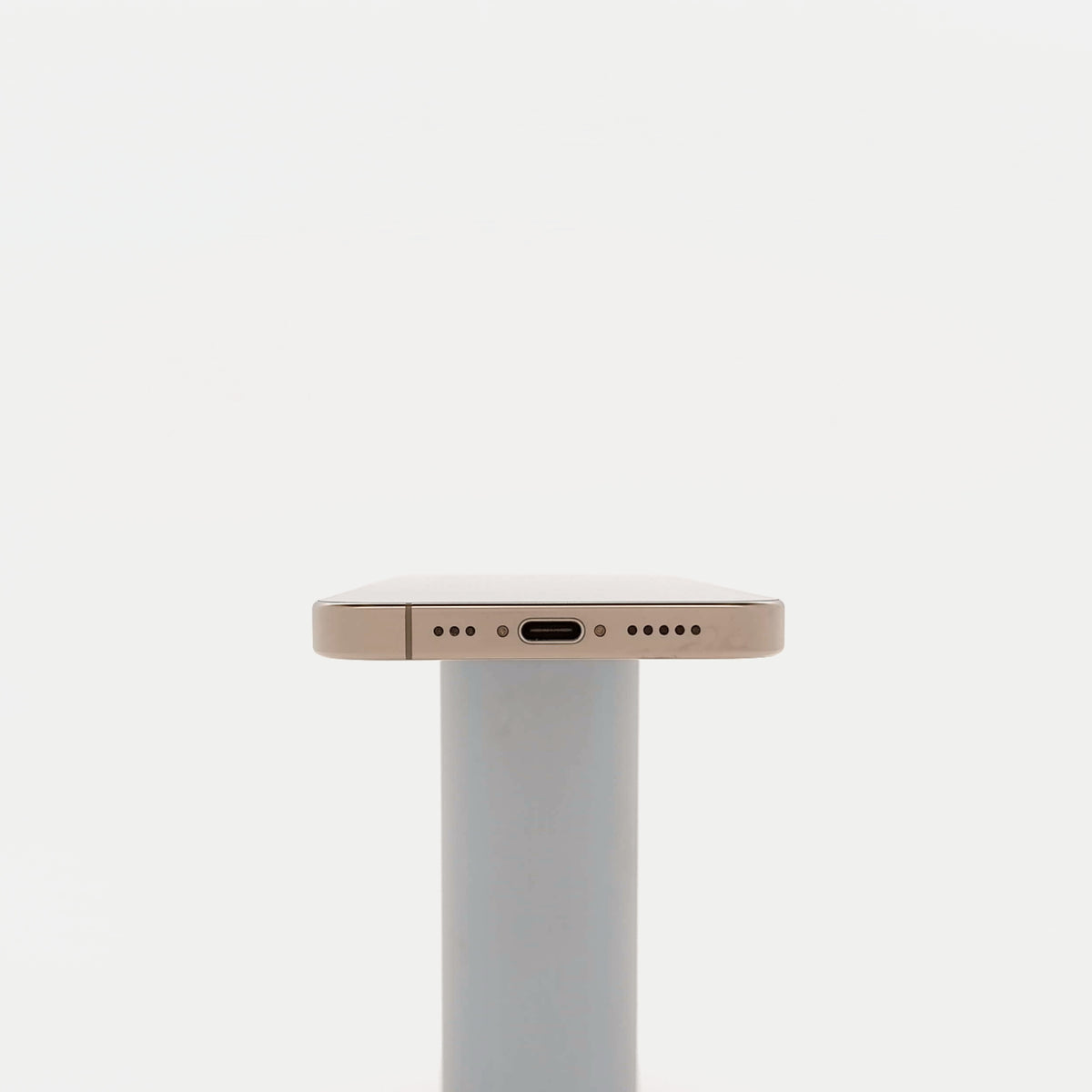 95新 Apple iPhone 16 Pro 128G 沙漠色鈦金屬 中國大陸版