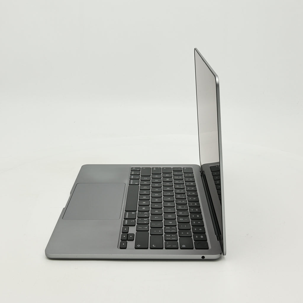 95新 Apple MacBook Air 22年 13寸 M2（8+8核） 8G RAM 256G SSD 深空灰色
