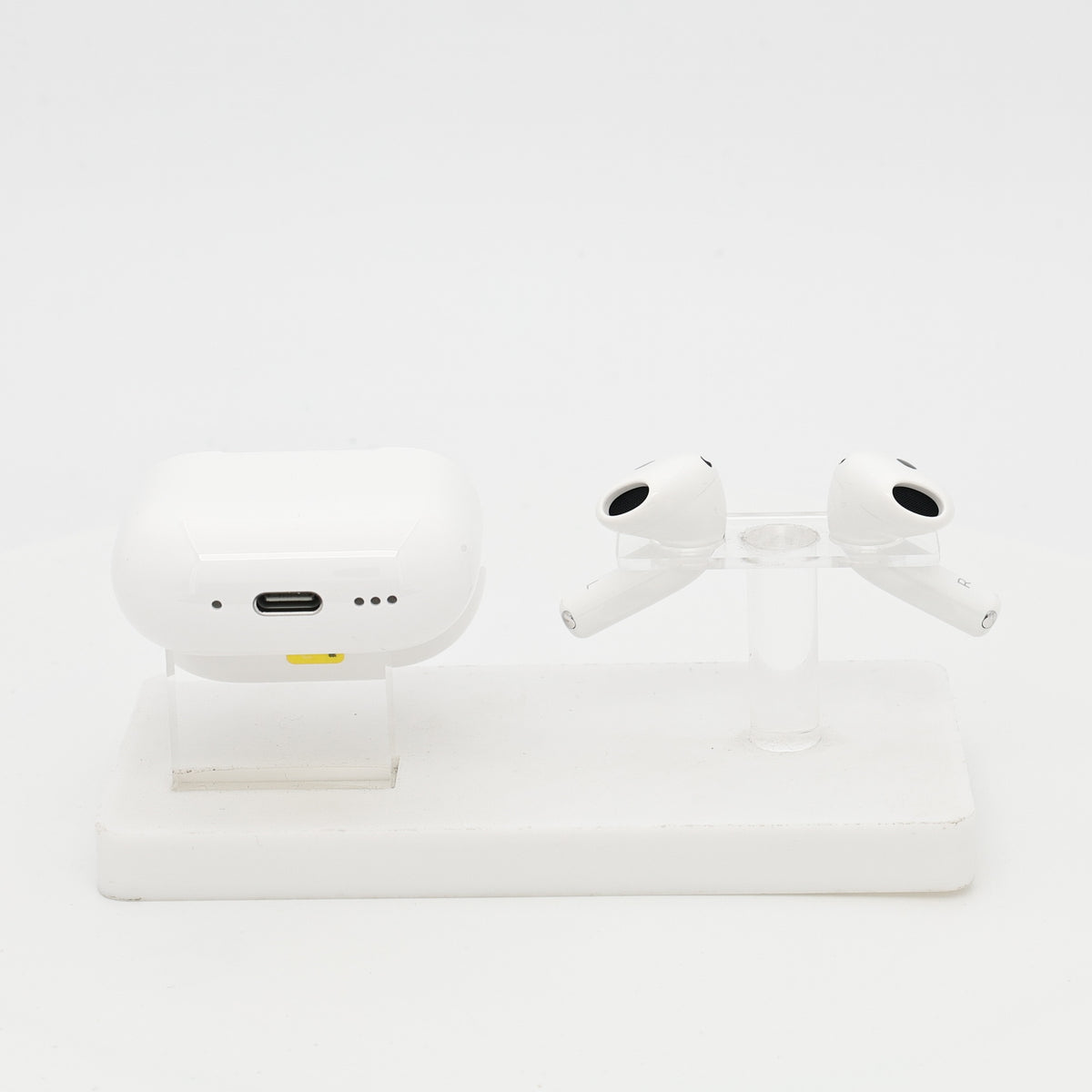 99新 Apple AirPods 4 (支持主动降噪) 白色
