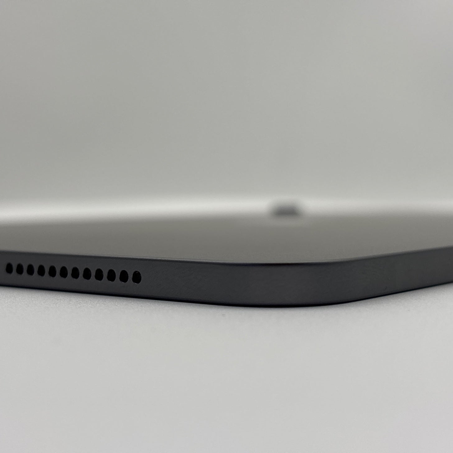 95新 Apple iPad Air5 64G 深空灰色 WIFI