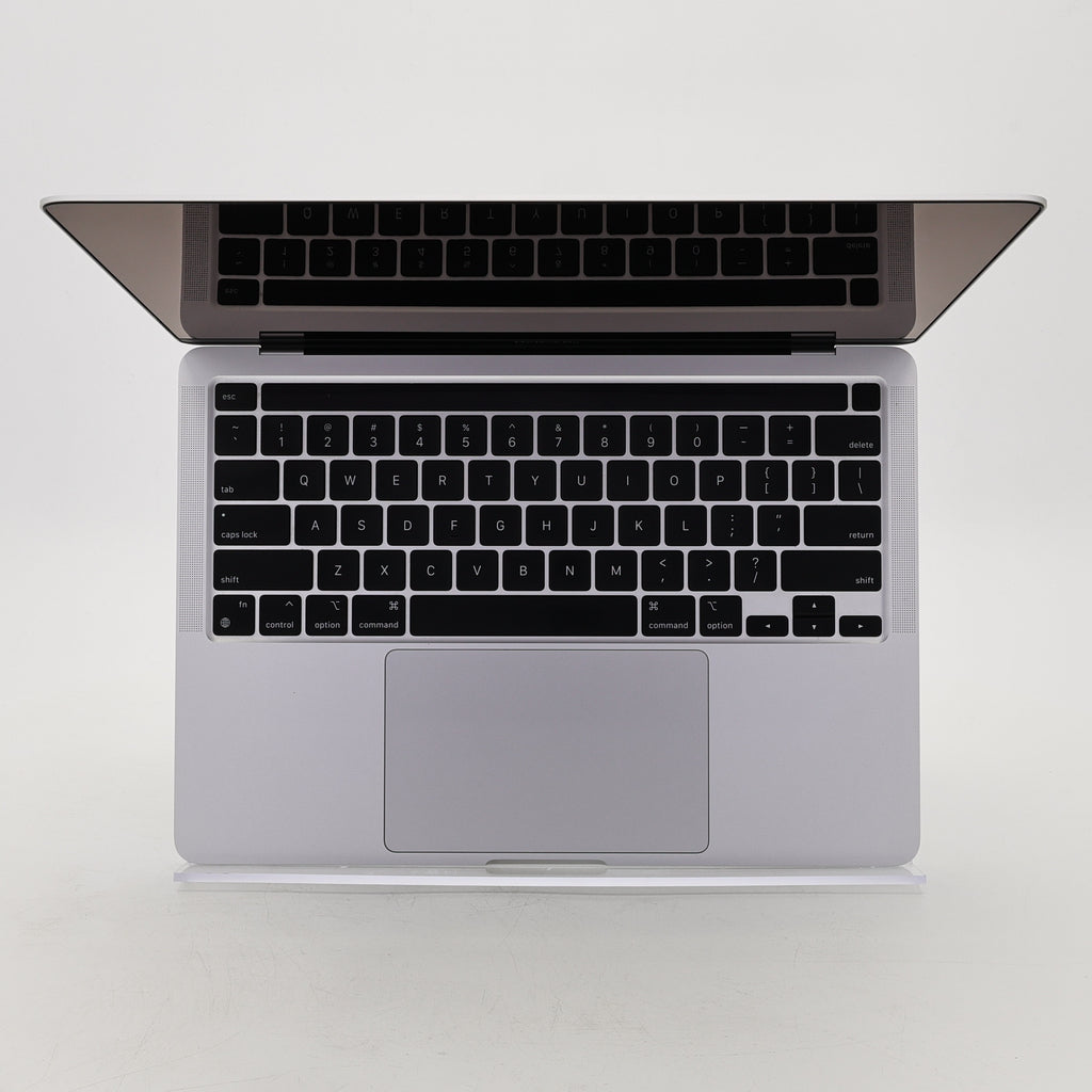 95新 Apple MacBook Pro 22年 13寸 M2（8+10核） 8G RAM 512G SSD 銀色