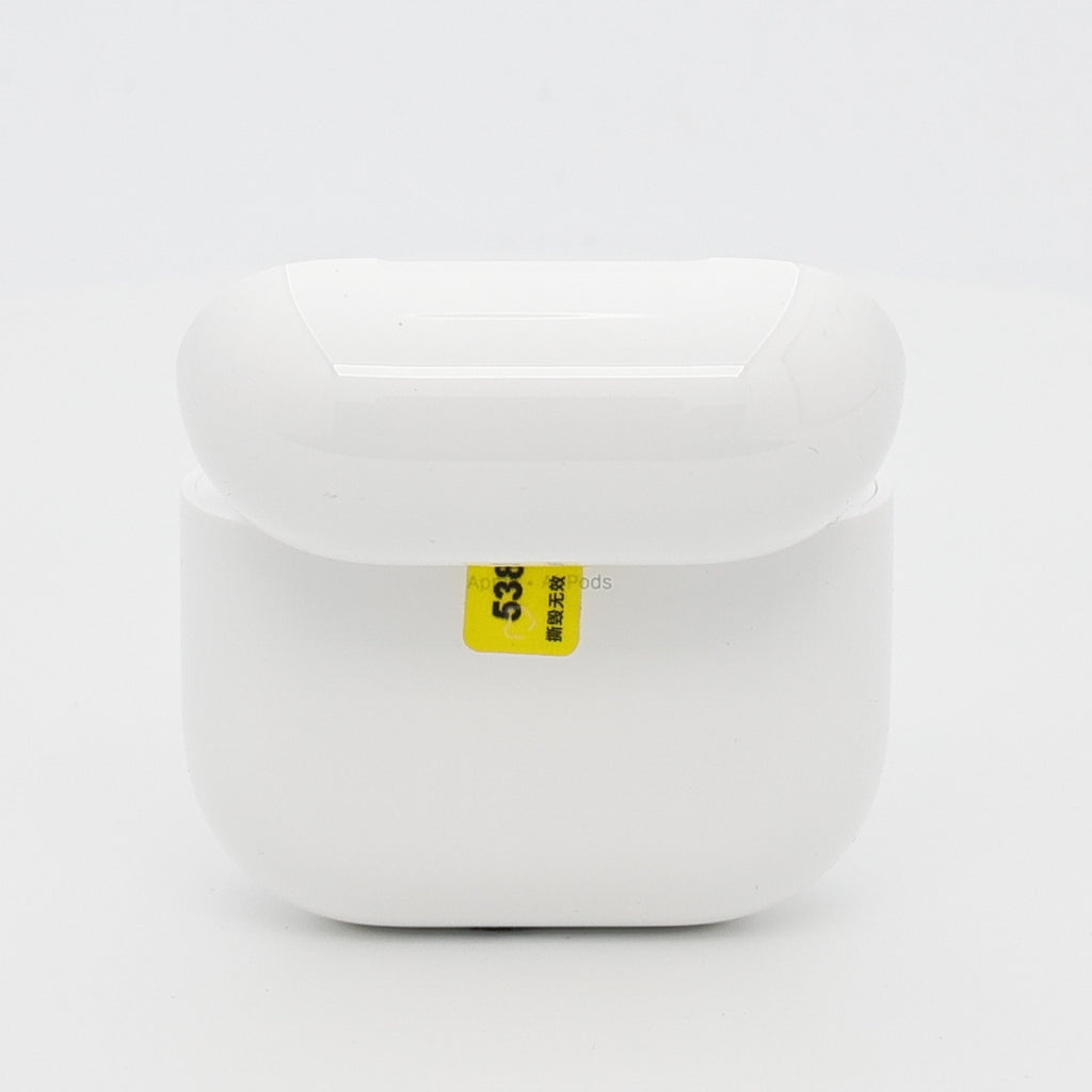99新 Apple AirPods 5 白色