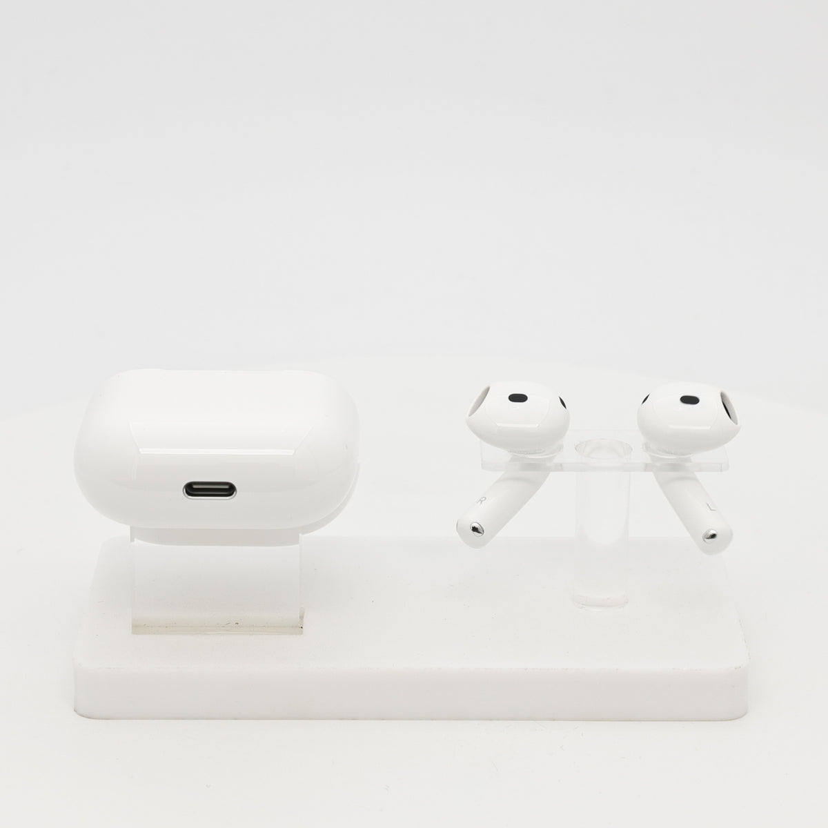 99新 Apple AirPods 5 白色