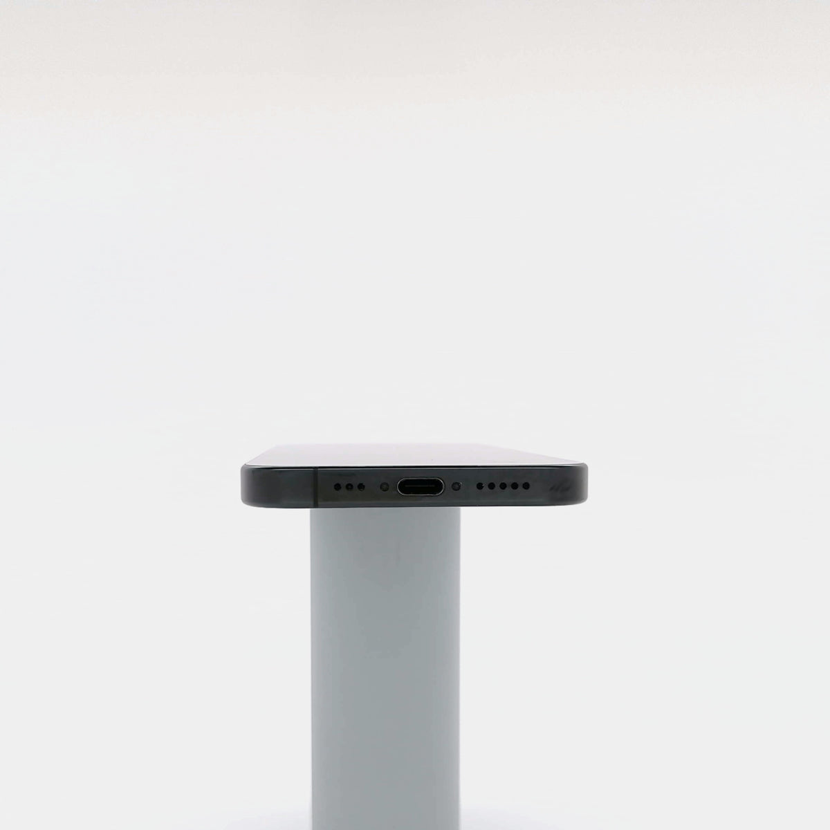 95新 Apple iPhone 16 Pro 128G 黑色鈦金屬 中國大陸版