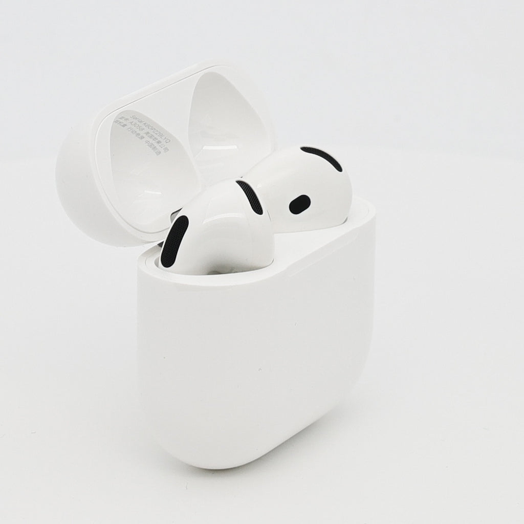 99新 Apple AirPods 4 (不支持主動降噪) 白色