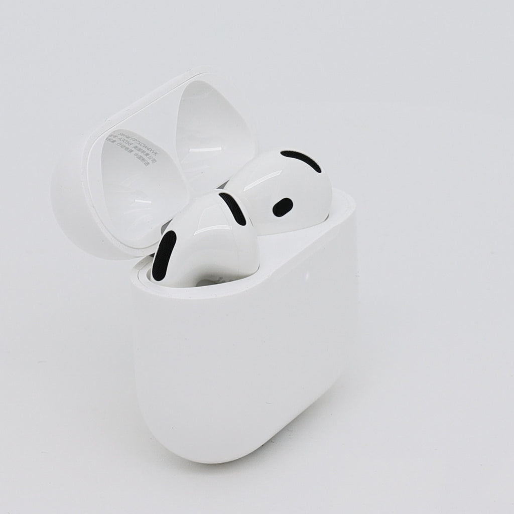 99新 Apple AirPods 4 (不支持主动降噪) 白色