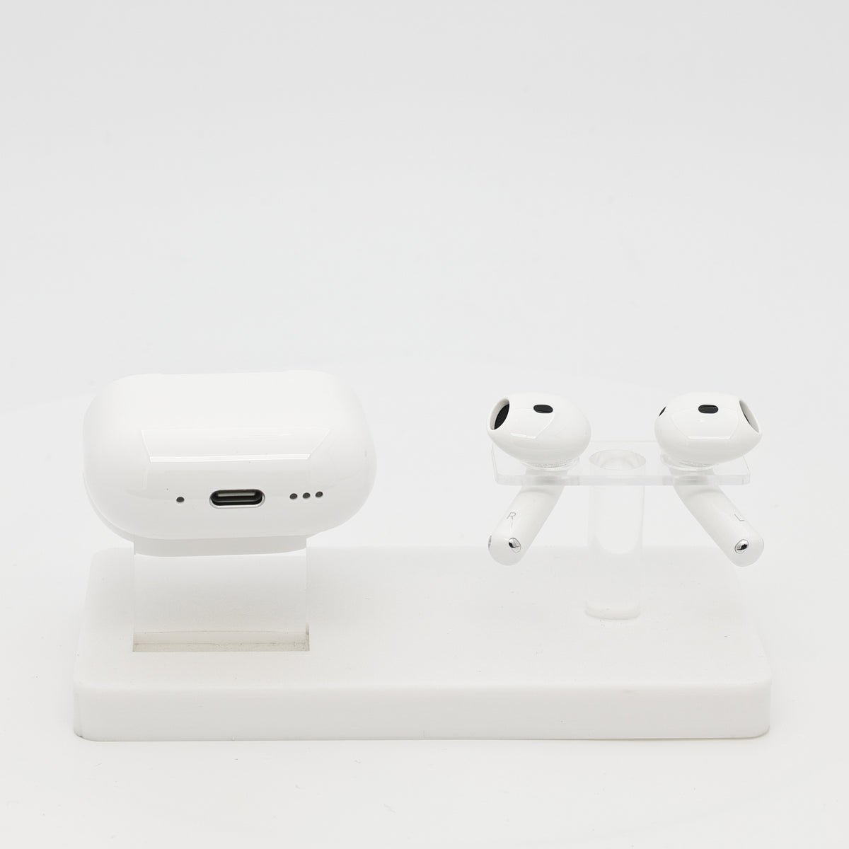 99新 Apple AirPods 5 白色