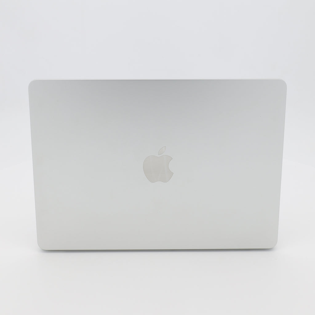 95新 Apple MacBook Air 22年 13寸 M2（8+8核） 8G RAM 256G SSD 銀色