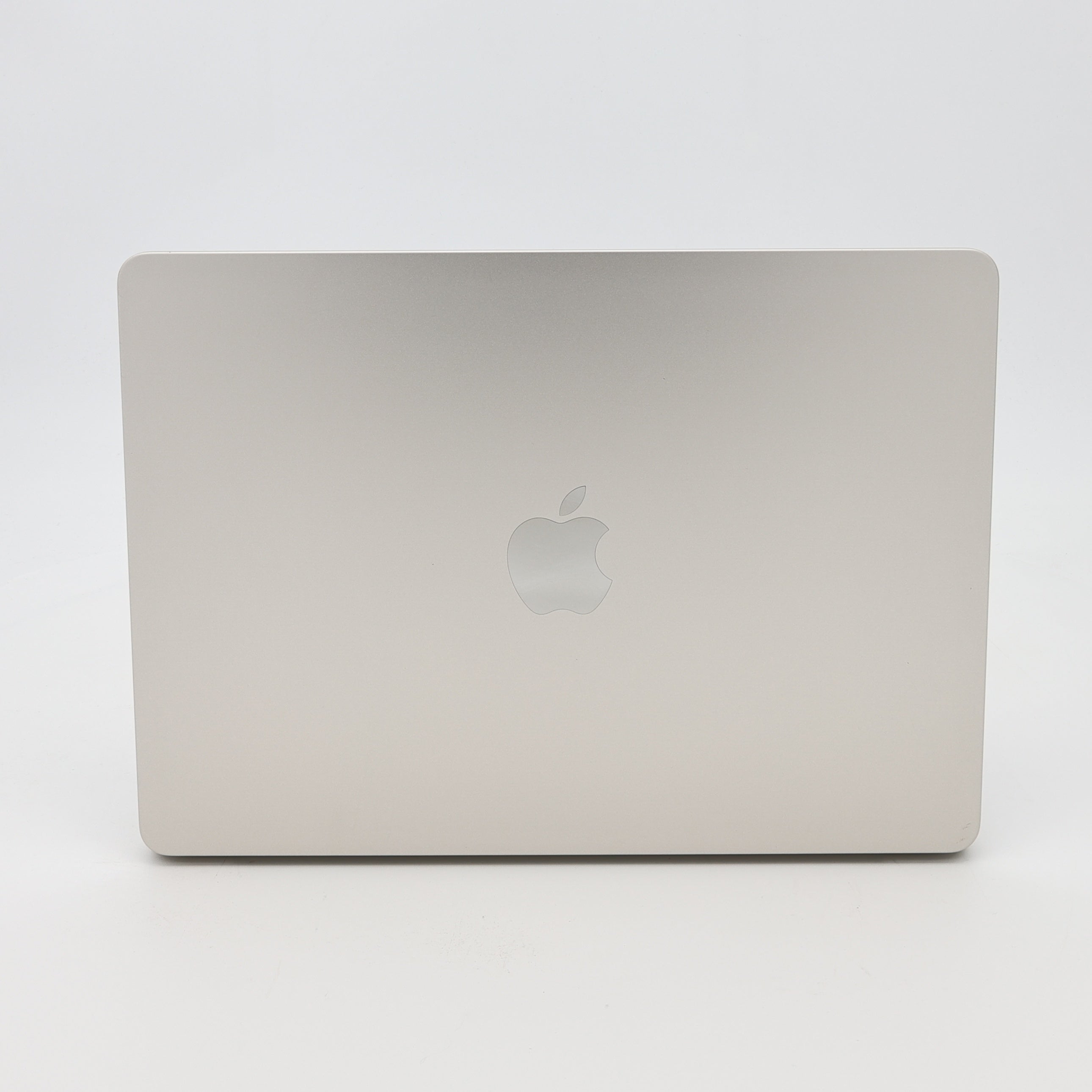 95新 Apple MacBook Air 22年 13寸 M2（8+8核） 8G RAM 256G SSD 星光色