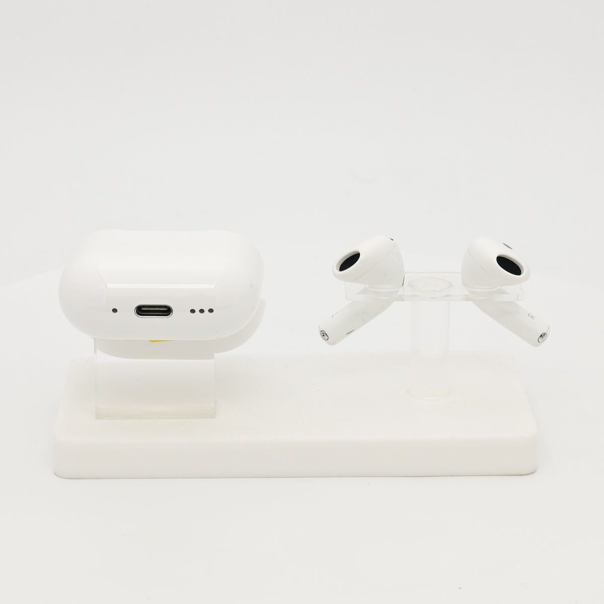 99新 Apple AirPods 4 (支持主動降噪) 白色