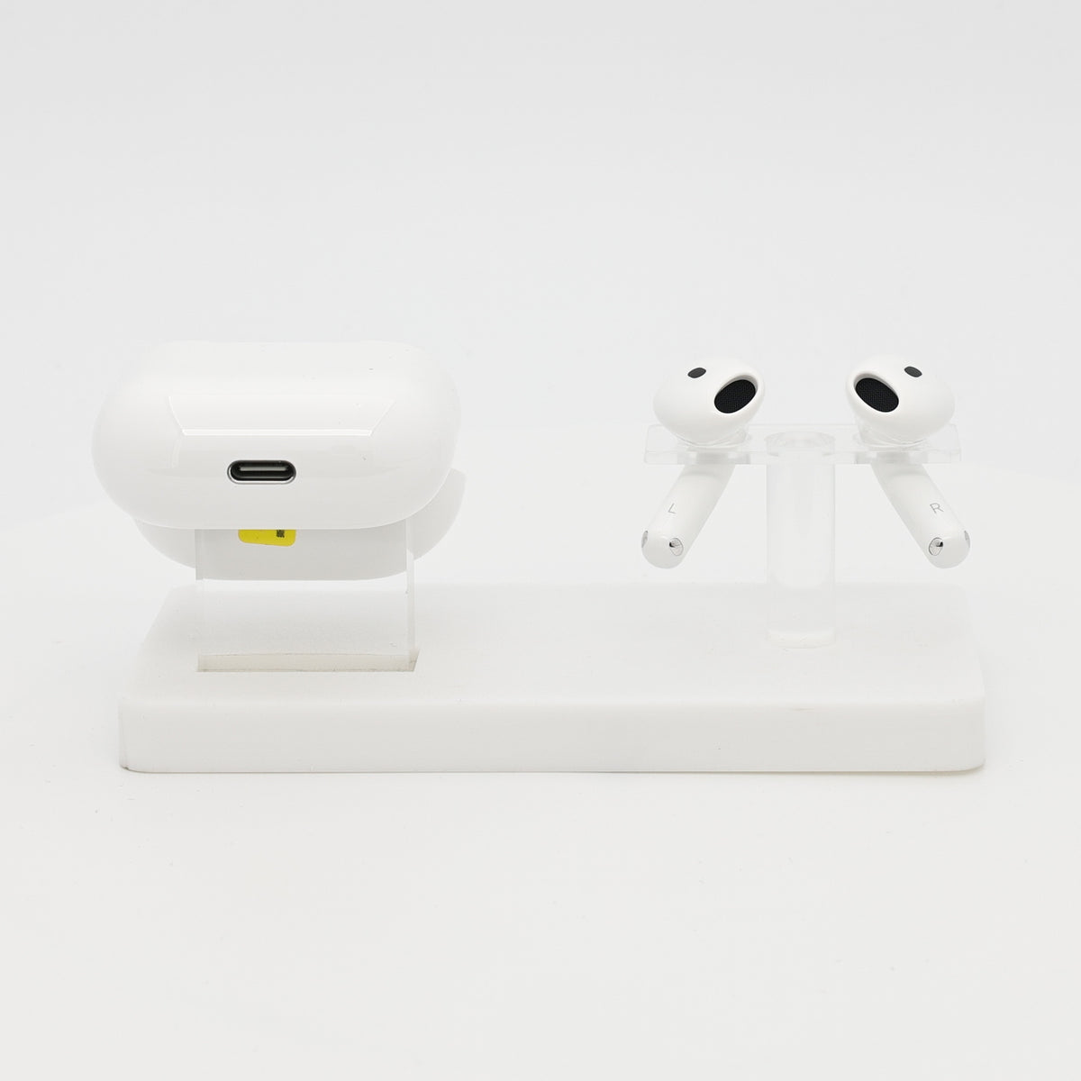 99新 Apple AirPods 5 白色