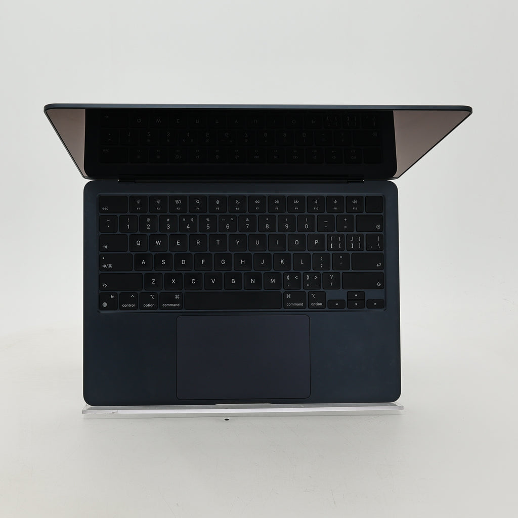 95新 Apple MacBook Air 22年 13寸 M2（8+8核） 8G RAM 256G SSD 午夜色