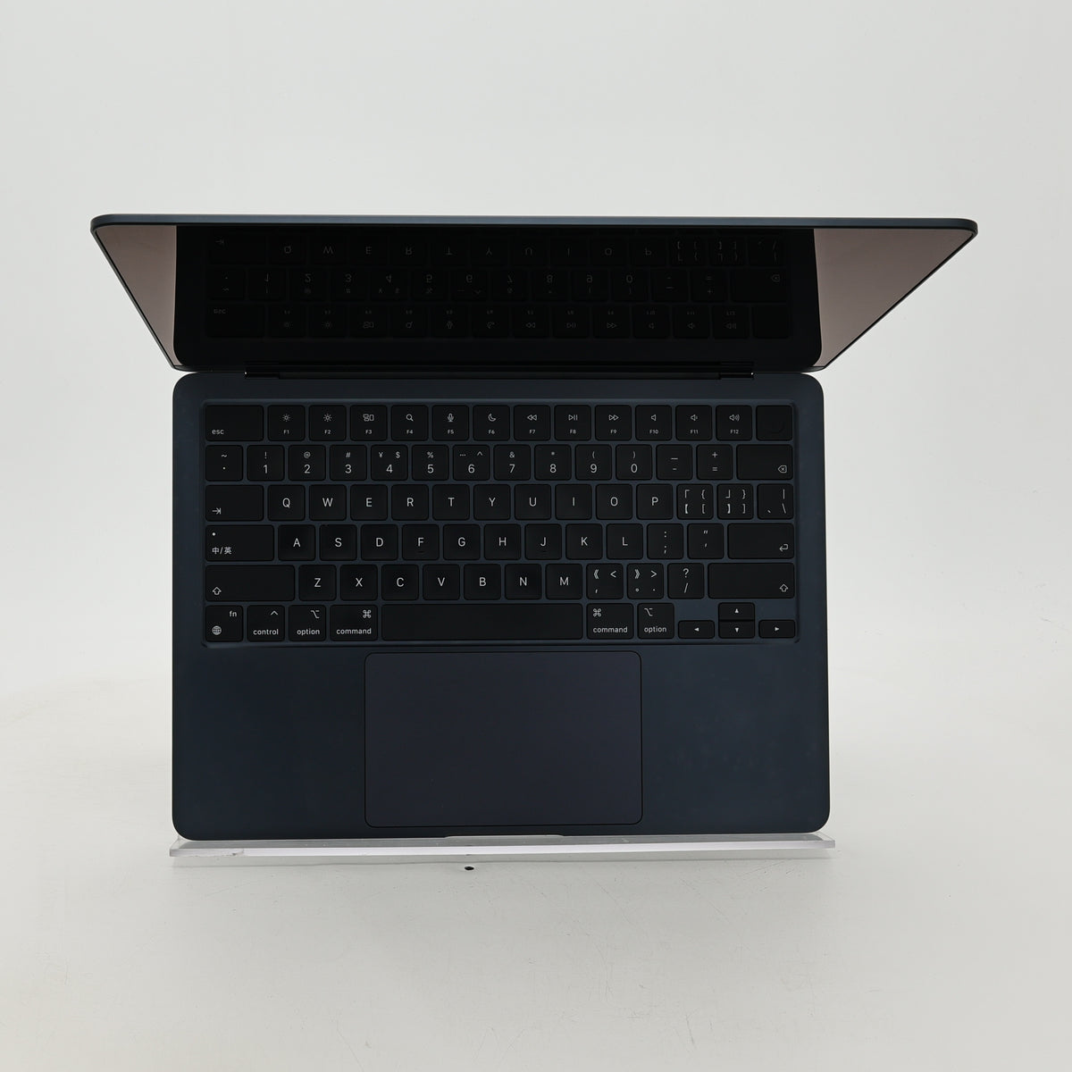 95新 Apple MacBook Air 22年 13寸 M2（8+8核） 8G RAM 256G SSD 午夜色