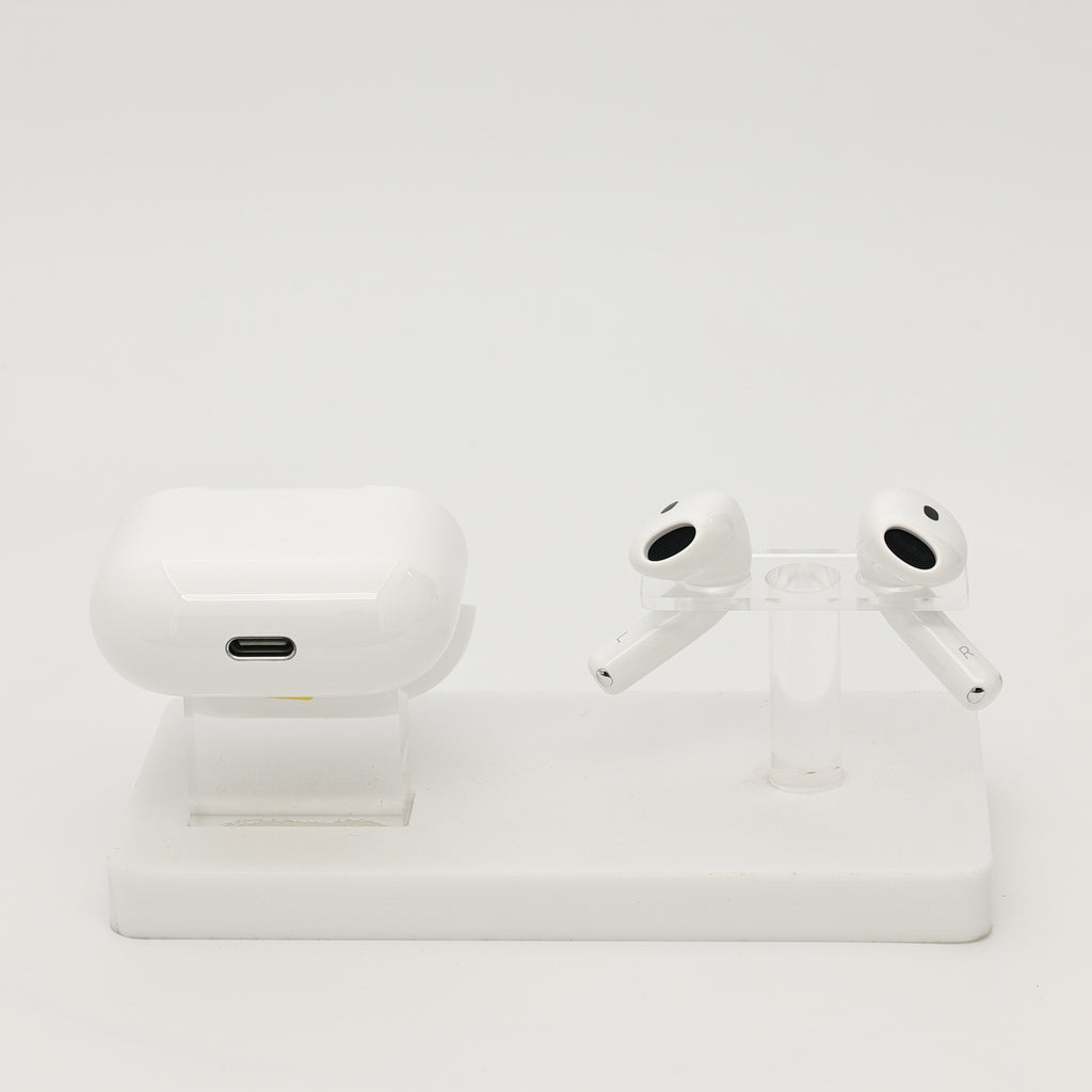 99新 Apple AirPods 5 白色