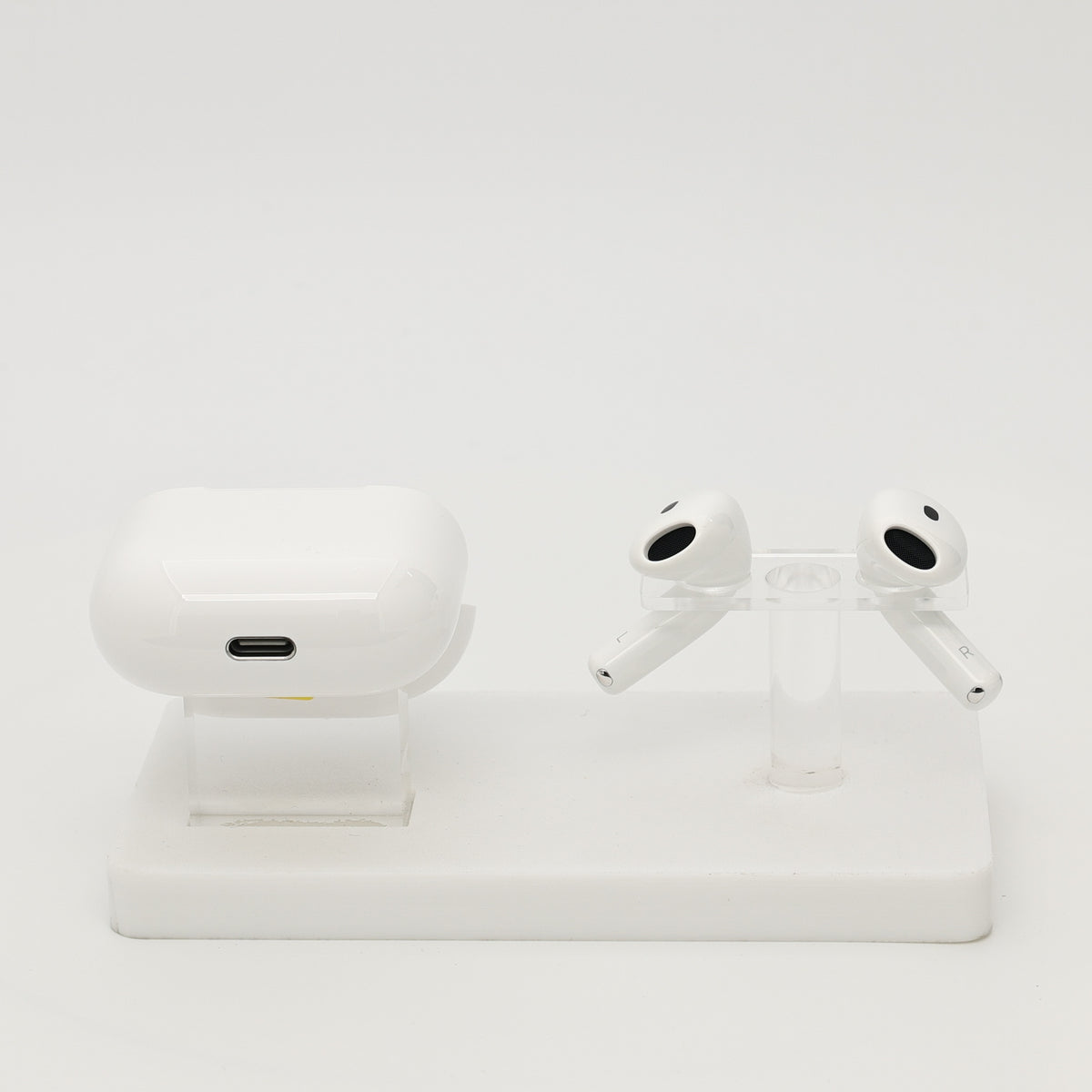 99新 Apple AirPods 5 白色