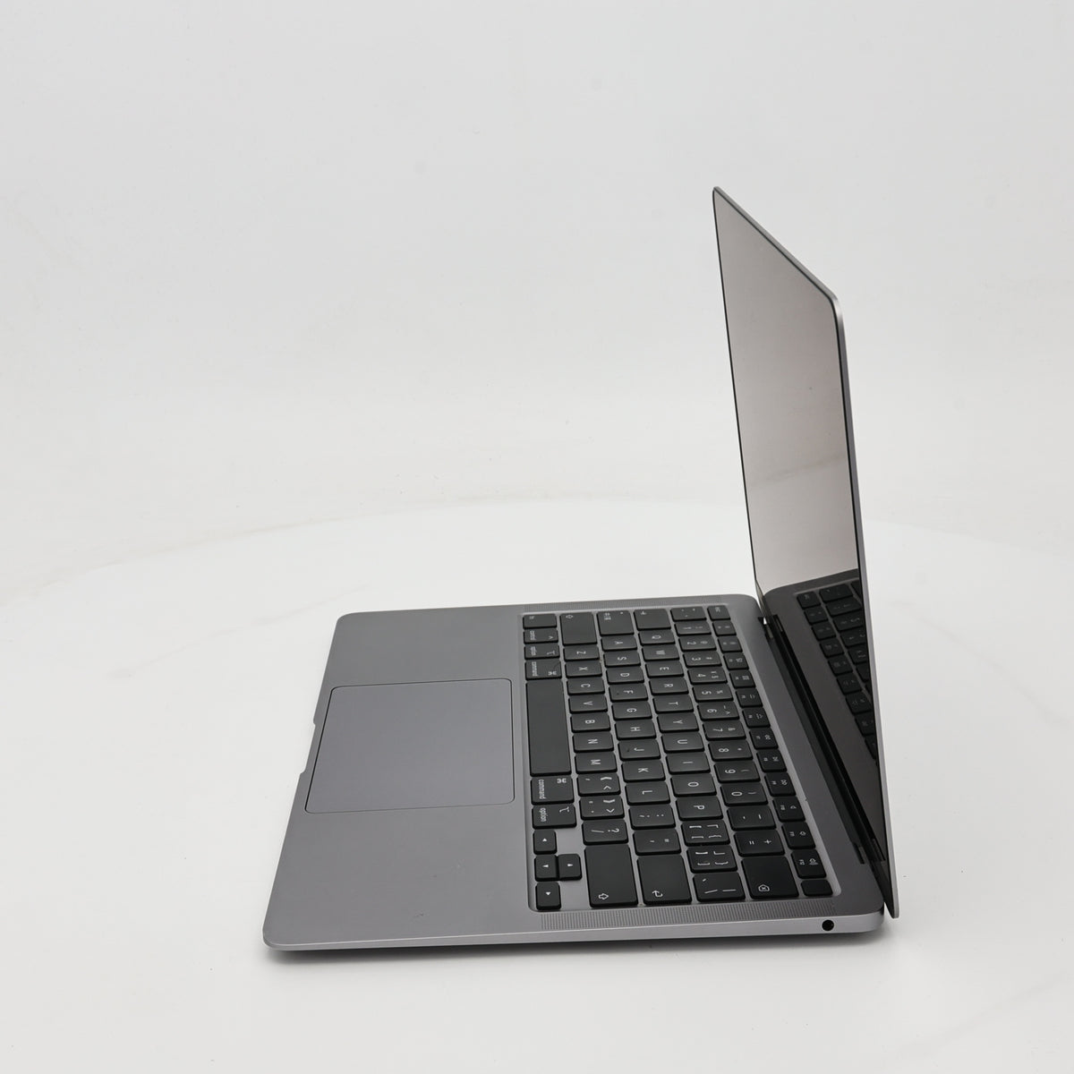 95新 Apple MacBook Air 20年 13寸 i5 1.1G 8G RAM 256G SSD 深空灰色