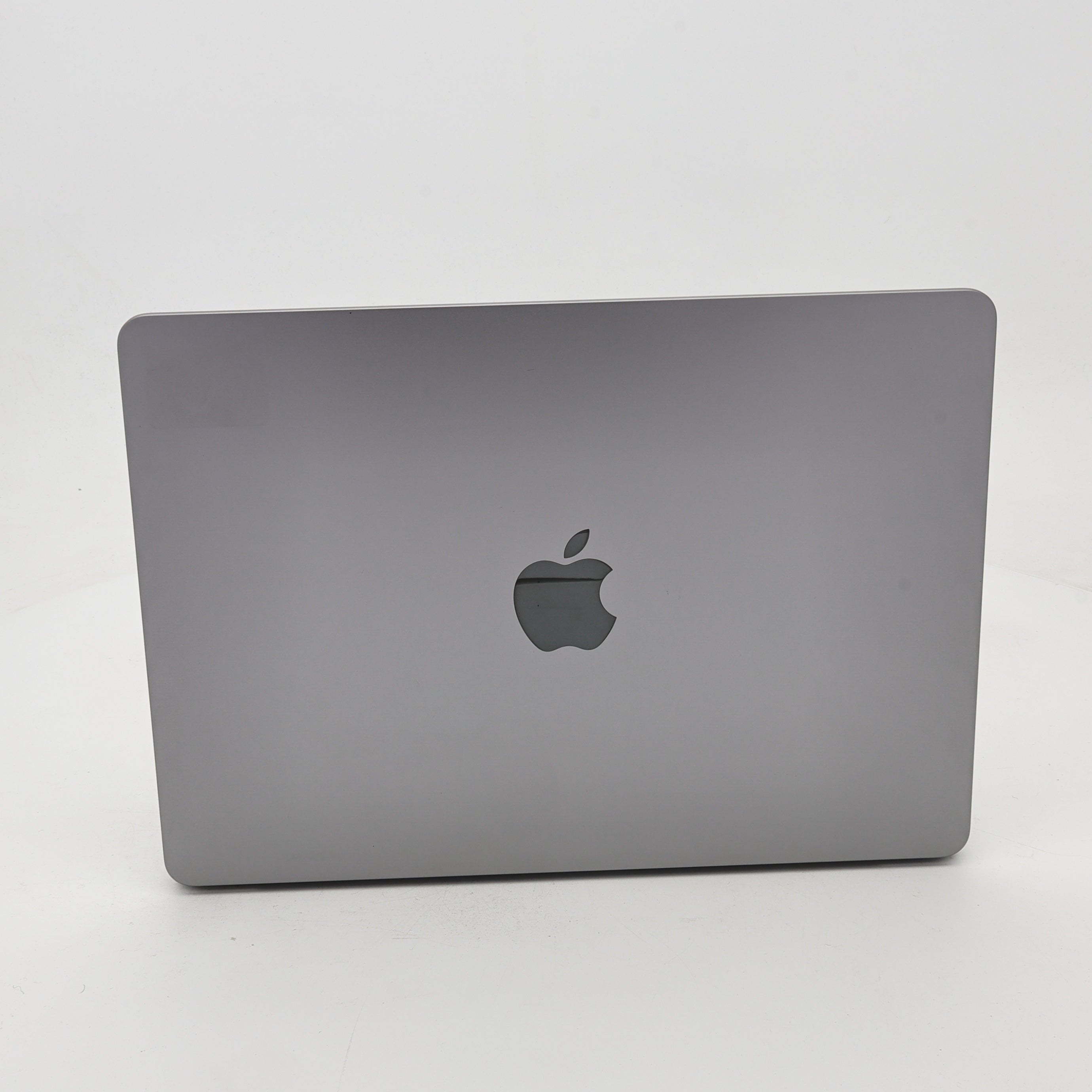 95新 Apple MacBook Air 22年 13寸 M2（8+8核） 8G RAM 256G SSD 深空灰色