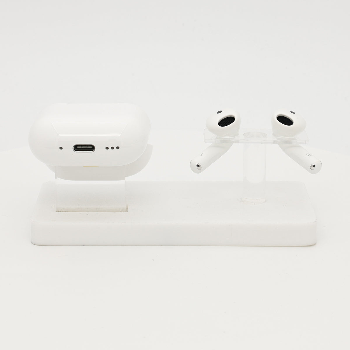 99新 Apple AirPods 4 (支持主動降噪) 白色
