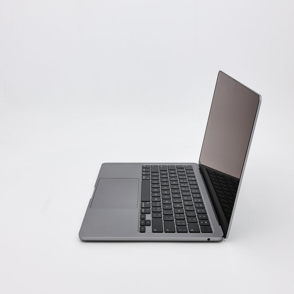 95新 Apple MacBook Air 22年 13寸 M2（8+10核） 8G RAM 512G SSD 深空灰色