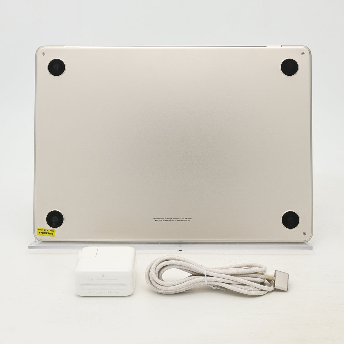 99新 Apple MacBook Air 22年 13寸 M2（8+8核） 16G RAM 256G SSD 星光色