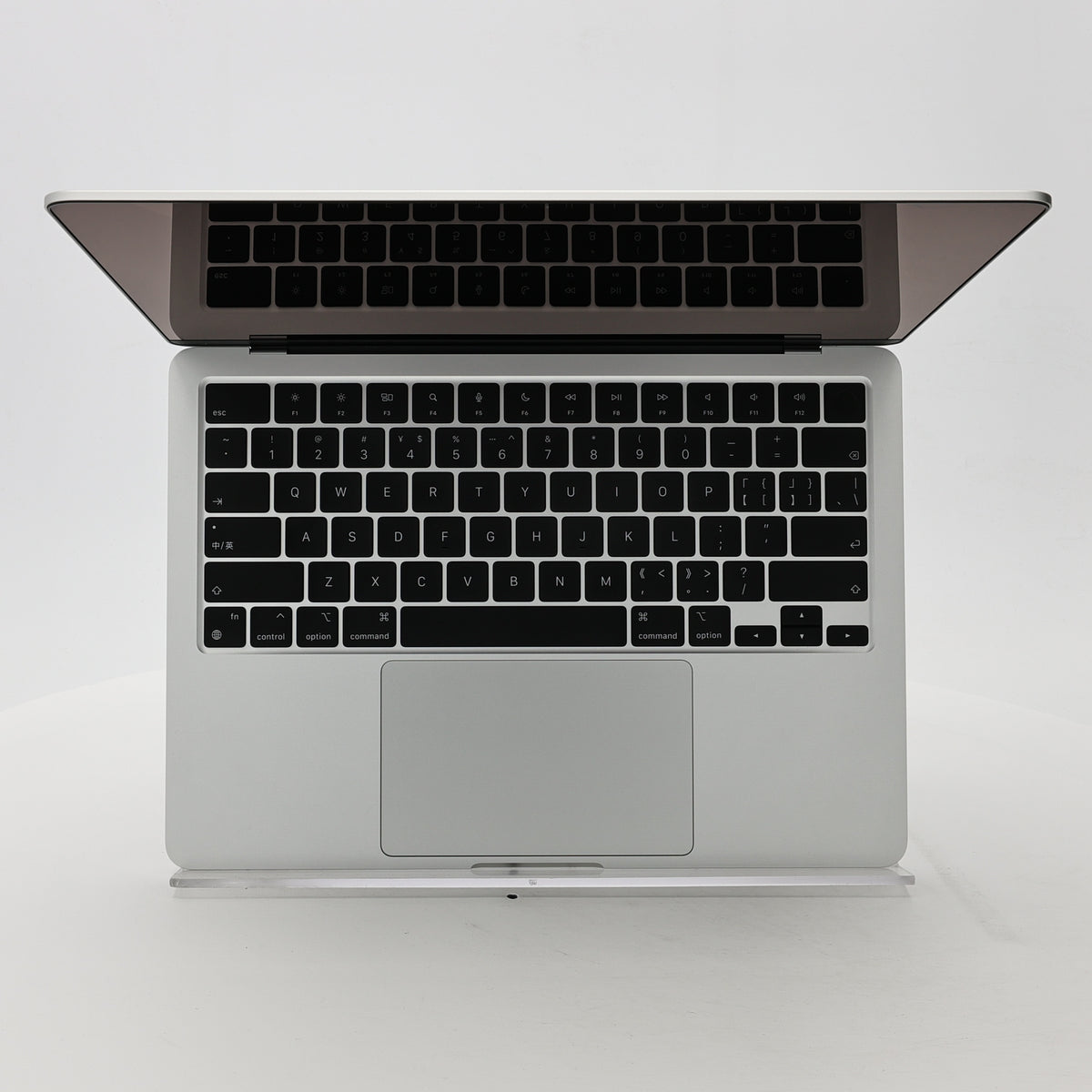 95新 Apple MacBook Air 22年 13寸 M2（8+10核） 8G RAM 512G SSD 銀色