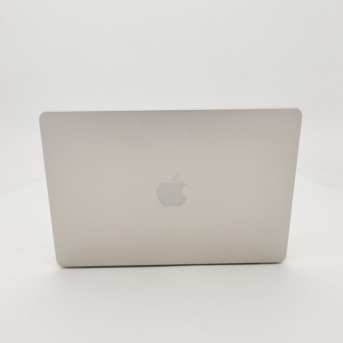 95新 Apple MacBook Air 22年 13寸 M2（8+8核） 8G RAM 256G SSD 星光色