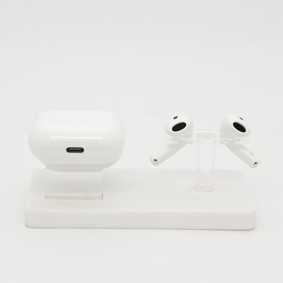 99新 Apple AirPods 4 (不支持主動降噪) 白色