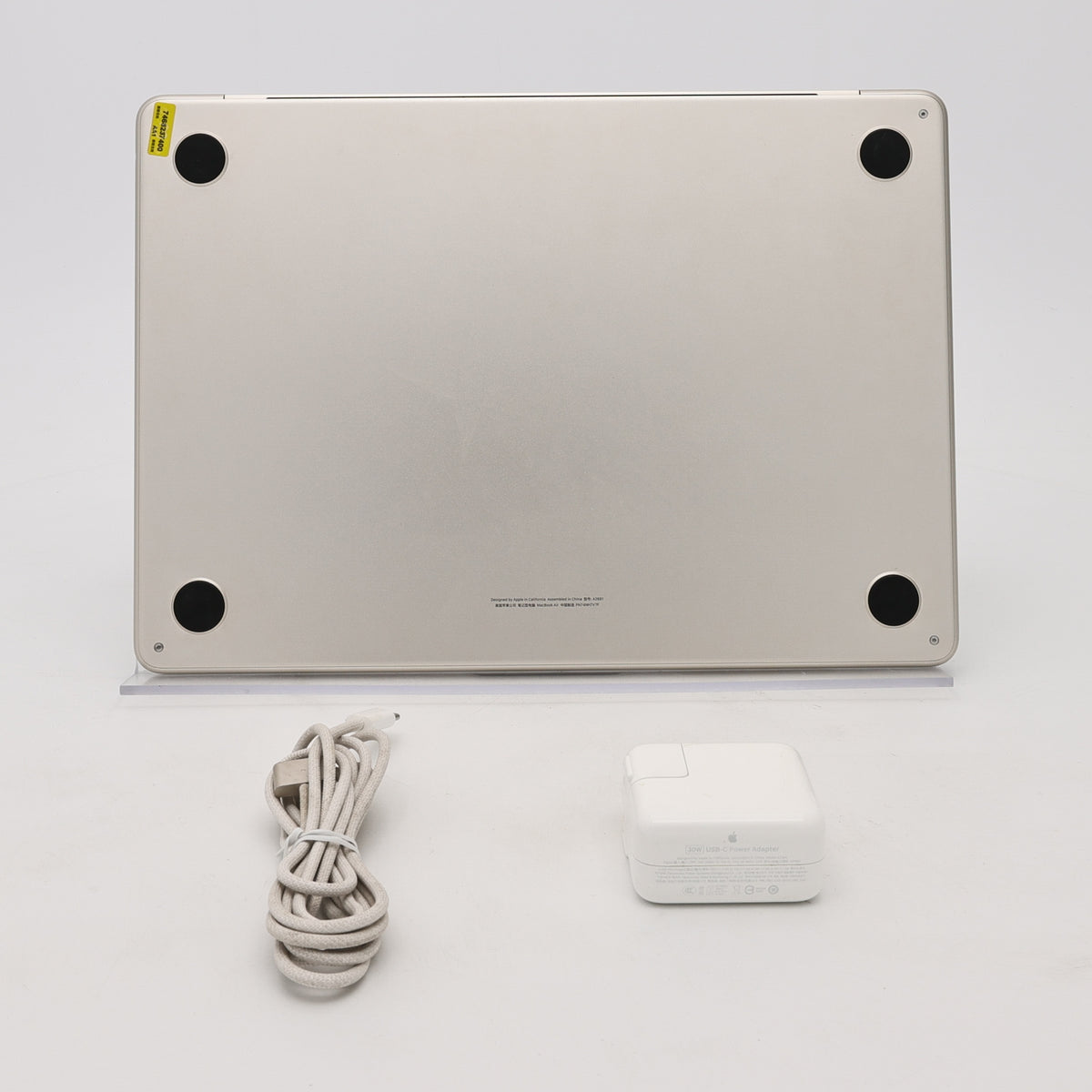 95新 Apple MacBook Air 22年 13寸 M2（8+8核） 8G RAM 256G SSD 星光色