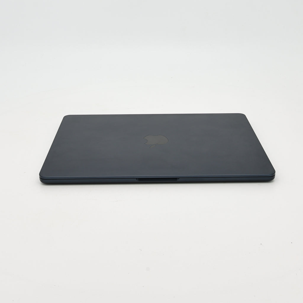 99新 Apple MacBook Air 22年 13寸 M2（8+8核） 8G RAM 256G SSD 午夜色