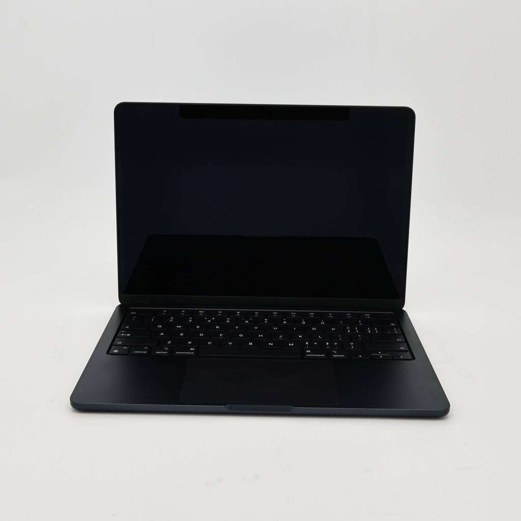 95新 Apple MacBook Air 22年 13寸 M2（8+8核） 8G RAM 256G SSD 午夜色