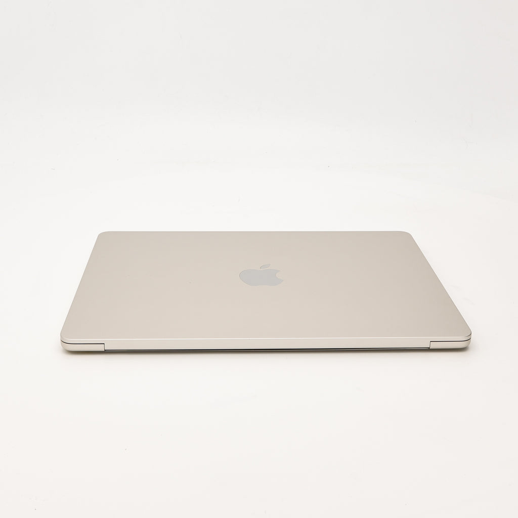 95新 Apple MacBook Air 22年 13寸 M2（8+10核） 8G RAM 512G SSD 星光色
