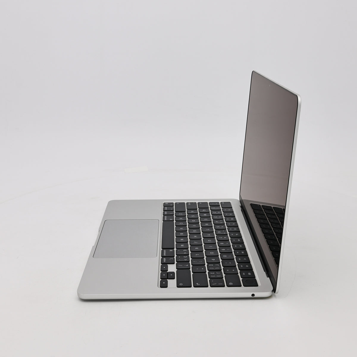 95新 Apple MacBook Air 22年 13寸 M2（8+8核） 8G RAM 512G SSD 銀色